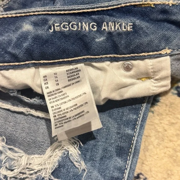 American Eagle Outfitters Blue Skinny Jeans Distressed - Picture 3 of 5